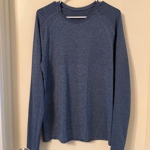 Lululemon mens medium blue long sleeve shirt